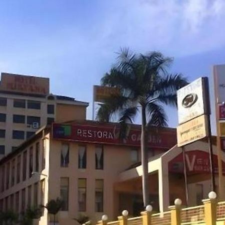 Klang Histana Hotel Екстер'єр фото