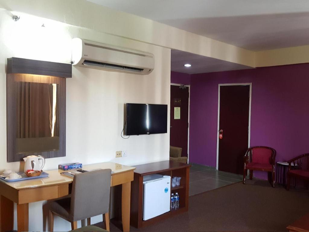 Klang Histana Hotel Екстер'єр фото