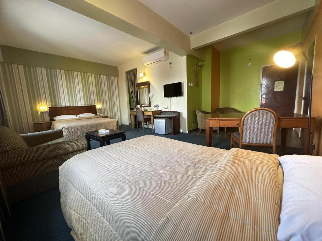 Klang Histana Hotel Екстер'єр фото
